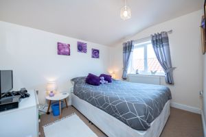 Bedroom- click for photo gallery